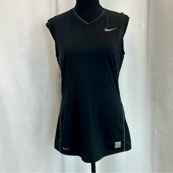 NIKE Pro women’s black athletic V-neck tank top Sz M 8-10 - Picture 11 of 11